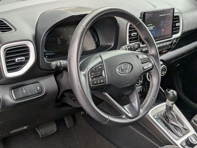 2023 Hyundai VENUE Limited