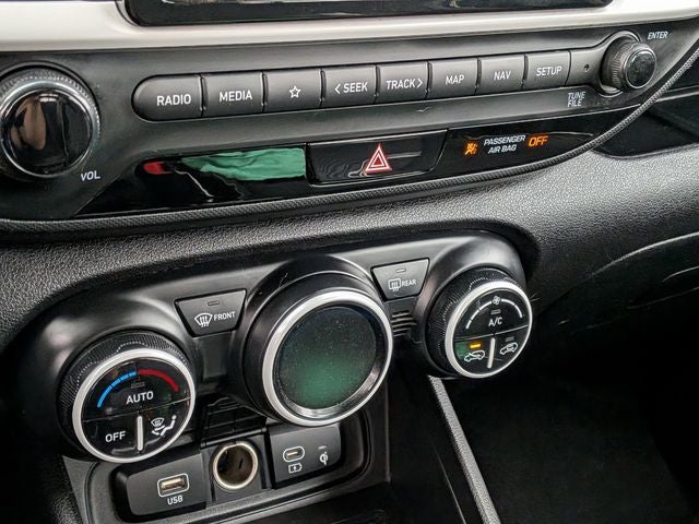 2023 Hyundai VENUE Limited