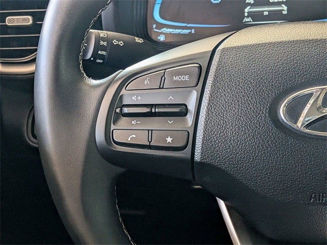 2023 Hyundai VENUE SEL