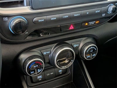 2023 Hyundai VENUE SEL