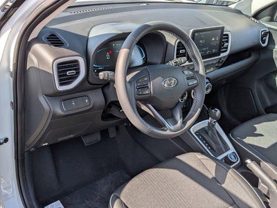 2026 Hyundai VENUE SEL W/Two-Tone Roof