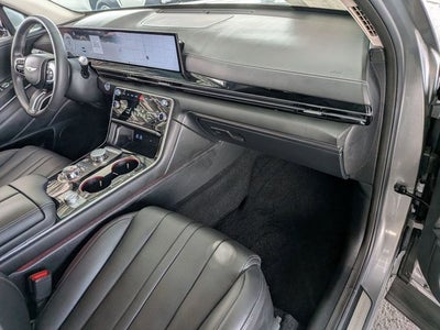 2025 Genesis GV80 2.5T