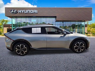 2023 Kia EV6 Wind