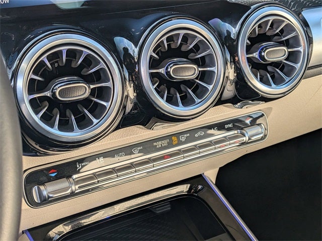 2025 Mercedes-Benz GLB GLB 250