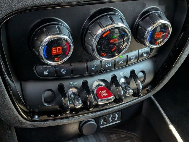 2017 MINI Clubman S - Photo 21