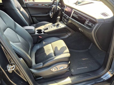 2019 Porsche Macan Base