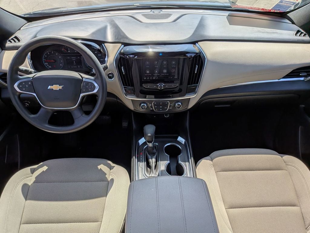 2022 Chevrolet Traverse LS