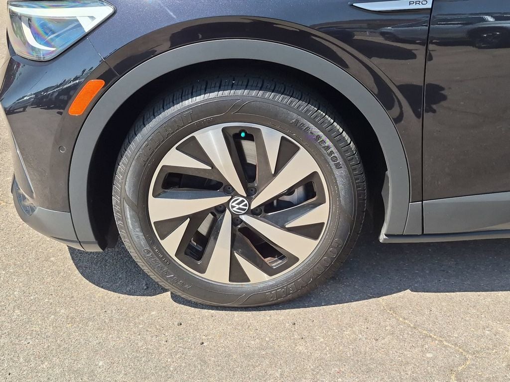 2023 Volkswagen ID.4 Pro