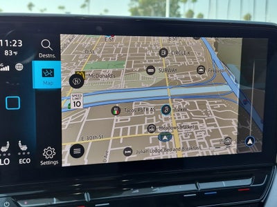 2023 Volkswagen ID.4 Pro