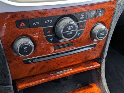 2014 Chrysler 300 Base