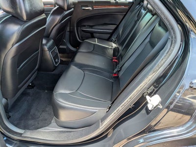 2014 Chrysler 300 Base
