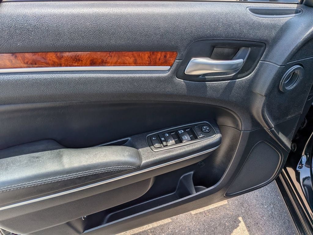 2014 Chrysler 300 Base