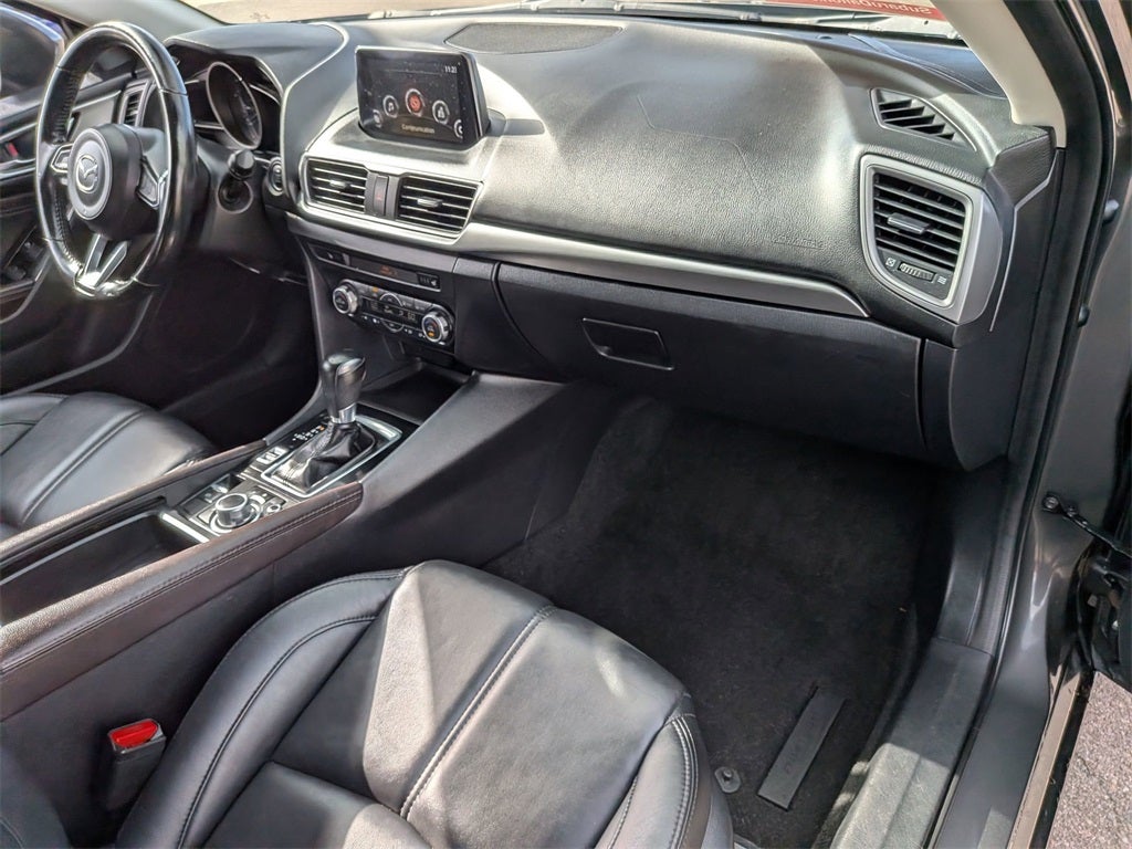 2018 Mazda Mazda3 Touring