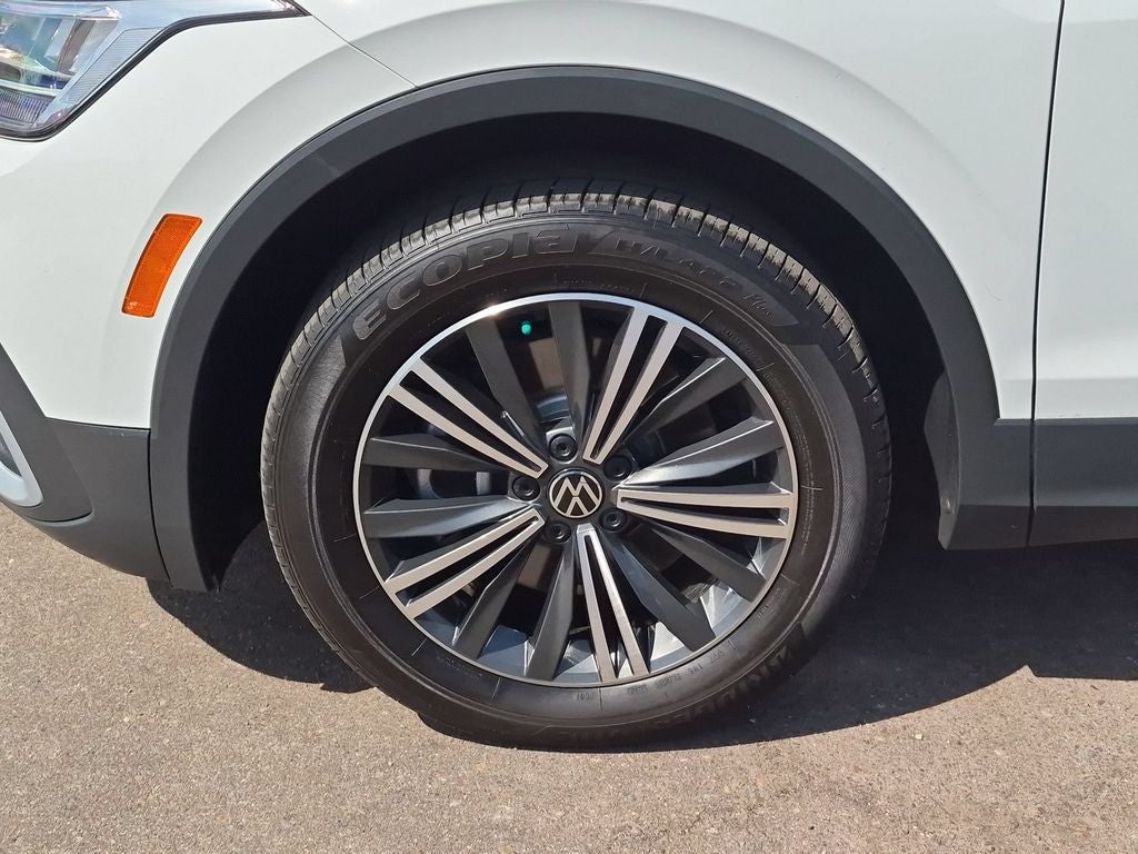 2024 Volkswagen Tiguan 2.0T Wolfsburg Edition