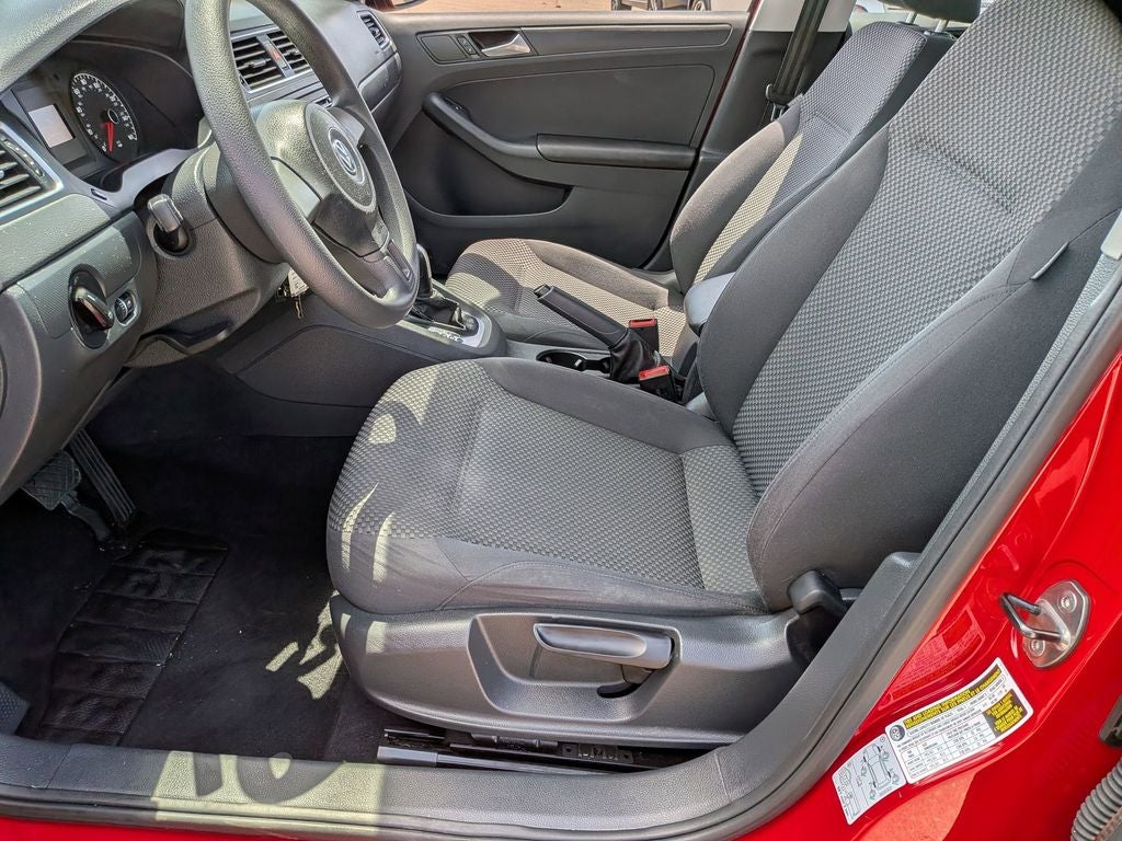 2014 Volkswagen Jetta 2.0L S
