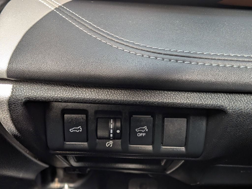 2024 Subaru Outback Touring XT