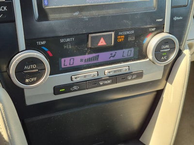 2012 Toyota Camry Hybrid XLE