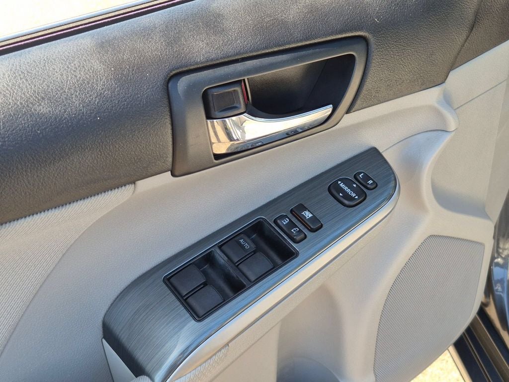 2012 Toyota Camry Hybrid XLE