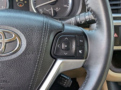 2016 Toyota Highlander XLE V6