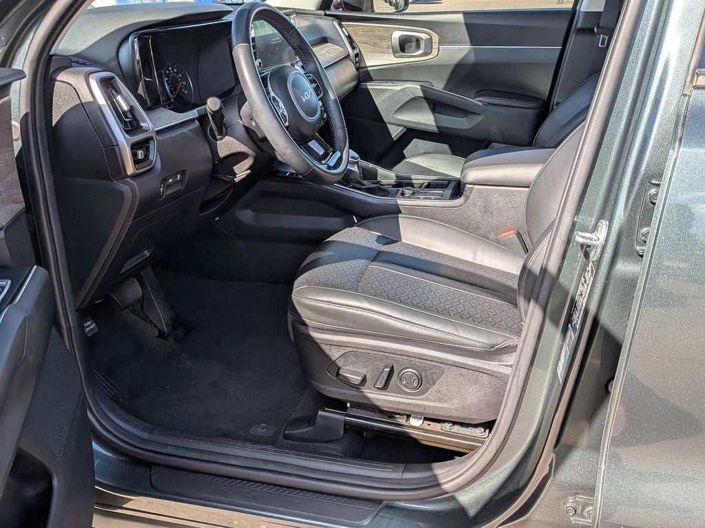 2023 Kia Sorento X-Line S