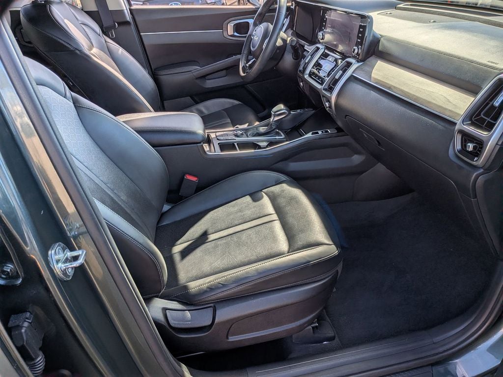 2023 Kia Sorento X-Line S