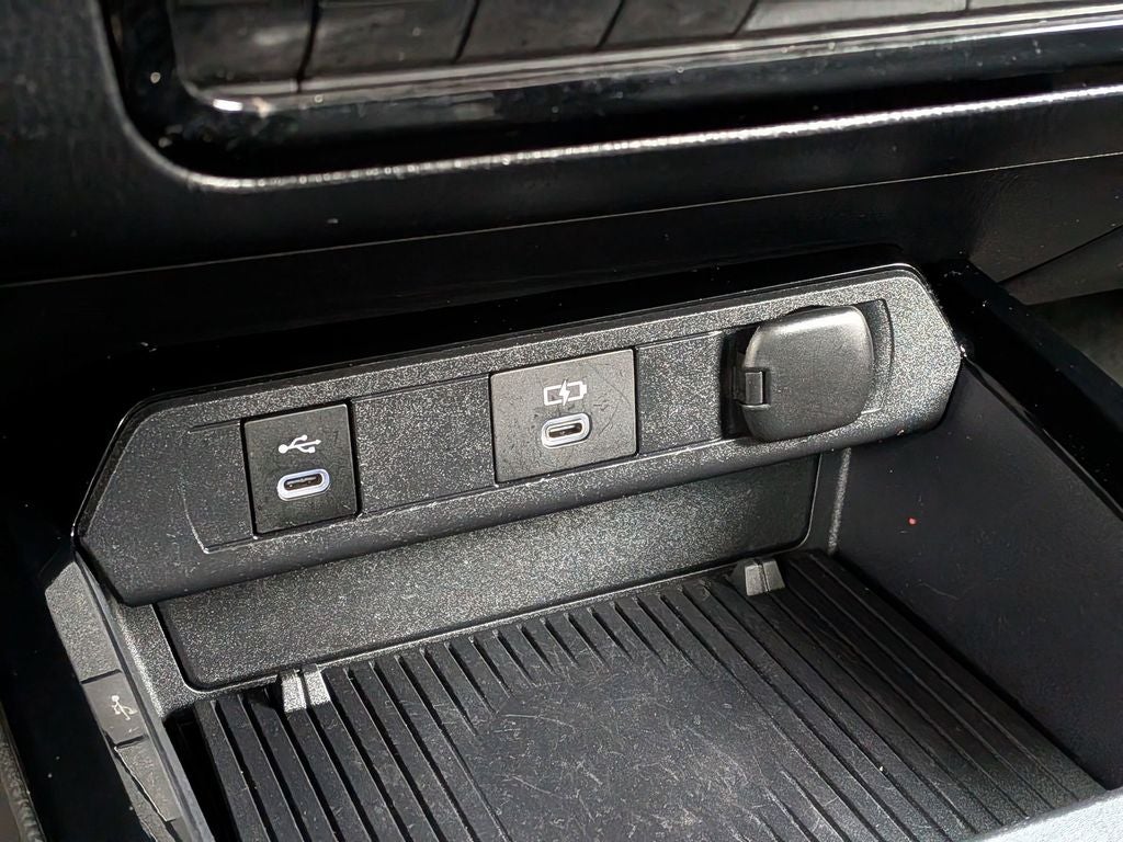 2023 Toyota Prius XLE