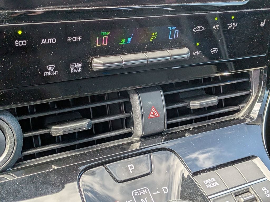 2024 Subaru Solterra Premium