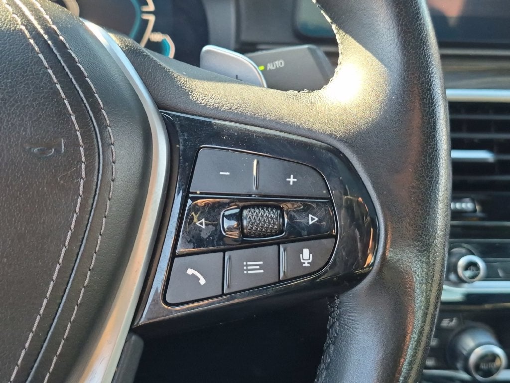 2023 BMW 5 Series 530e iPerformance