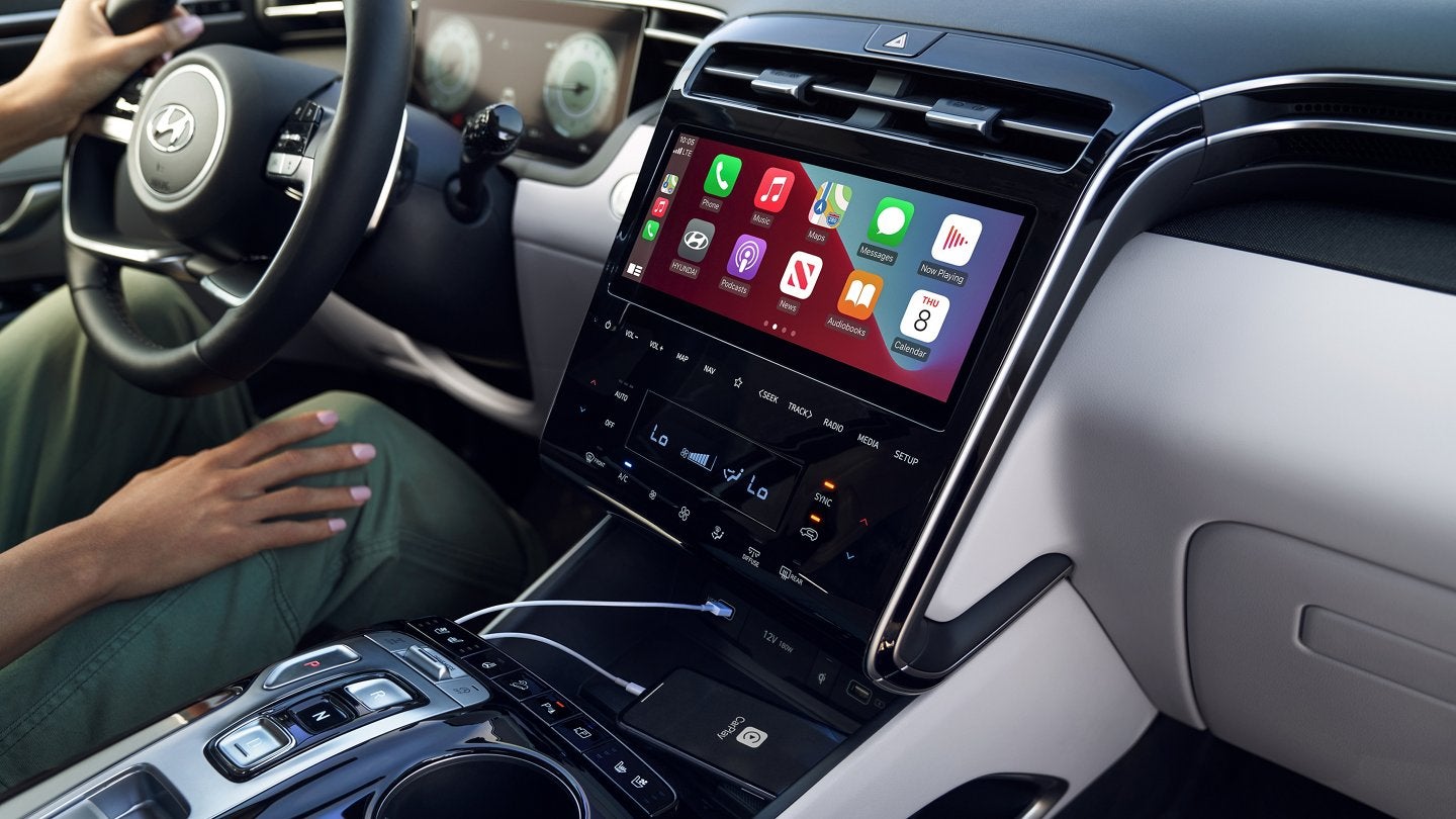 2022 Tucson Interior | Dalton Hyundai National City in National City CA