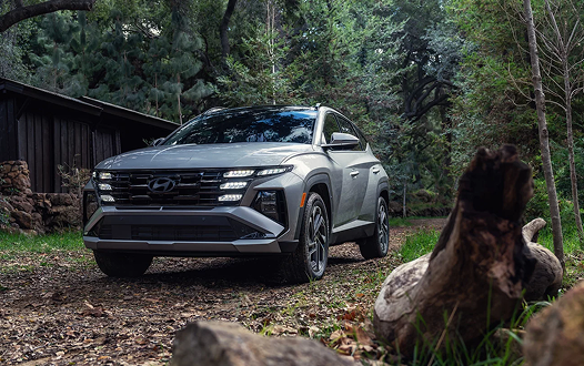 2026 Hyundai TUCSON Plug-in Hybrid front view in forest