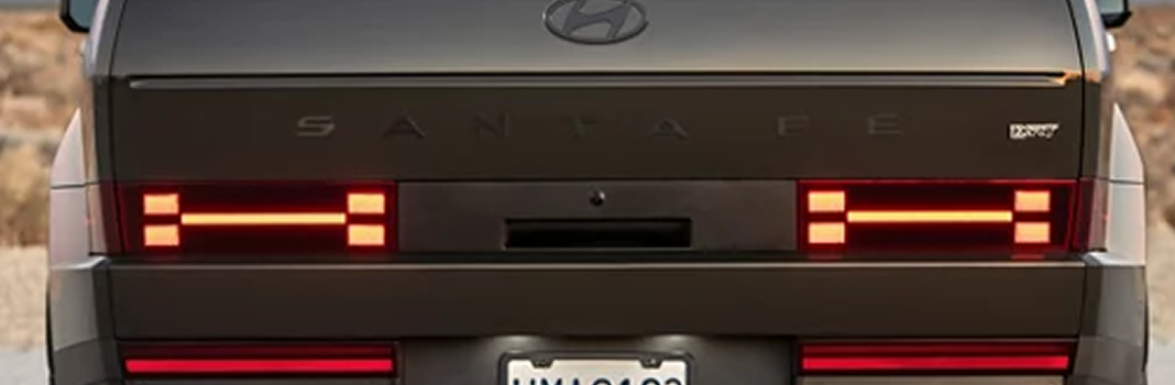 The rear light bar and SANTA FE lettering on the tailgate